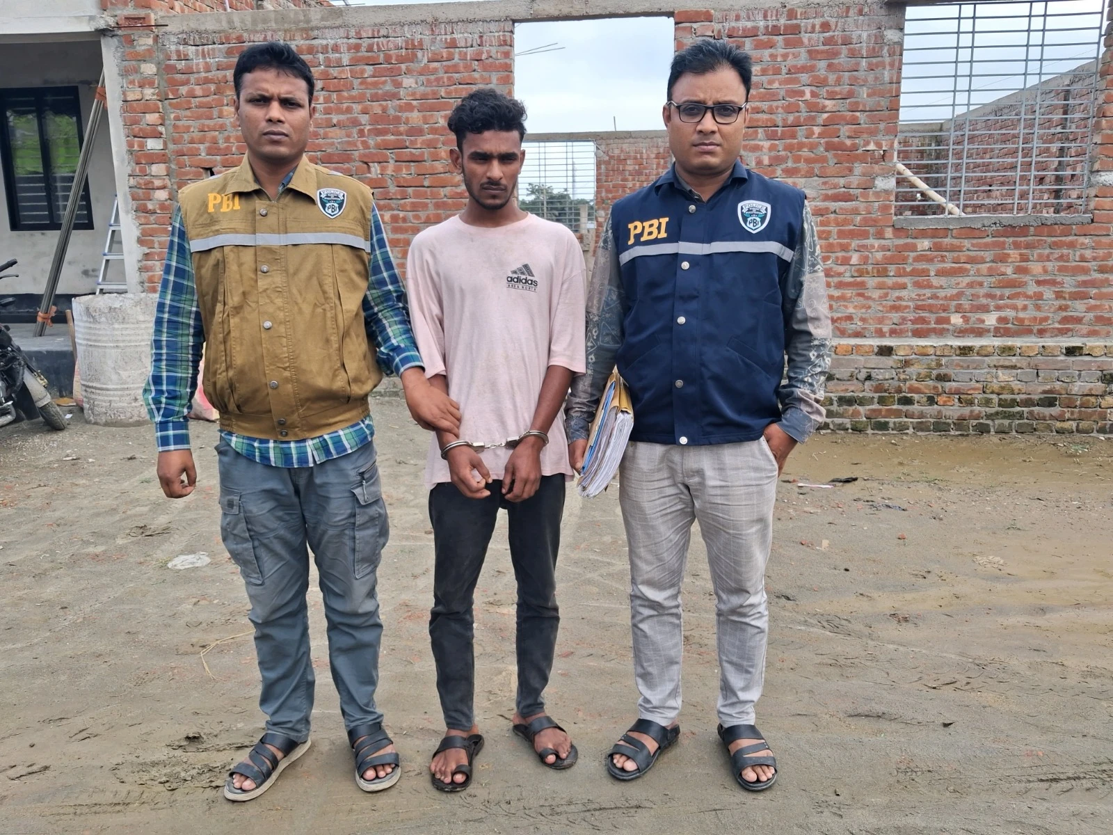 ৫০০ টাকার জন্যে বৃদ্ধাকে হত্যা