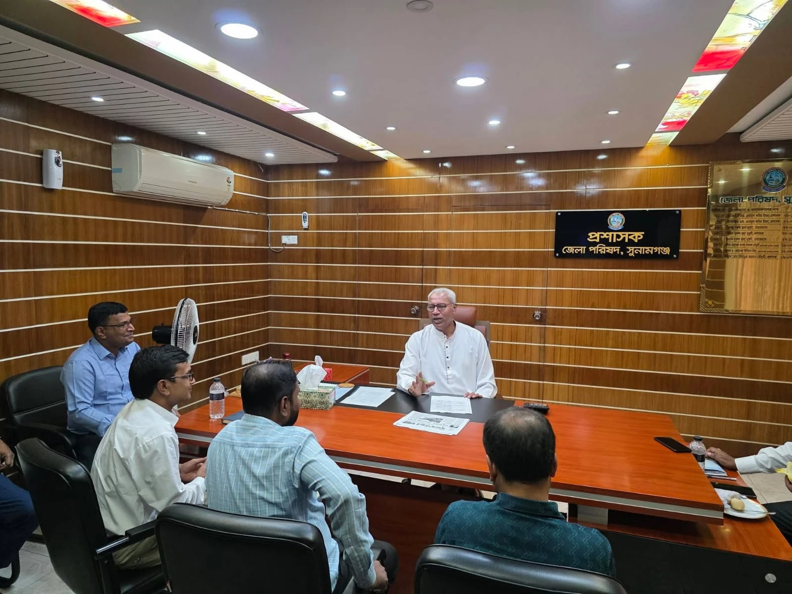 সুনামগঞ্জ জেলা পরিষদের প্রশাসক মিজান চৌধুরী অসুস্থ, ঢাকায় উন্নত চিকিৎসাধীন